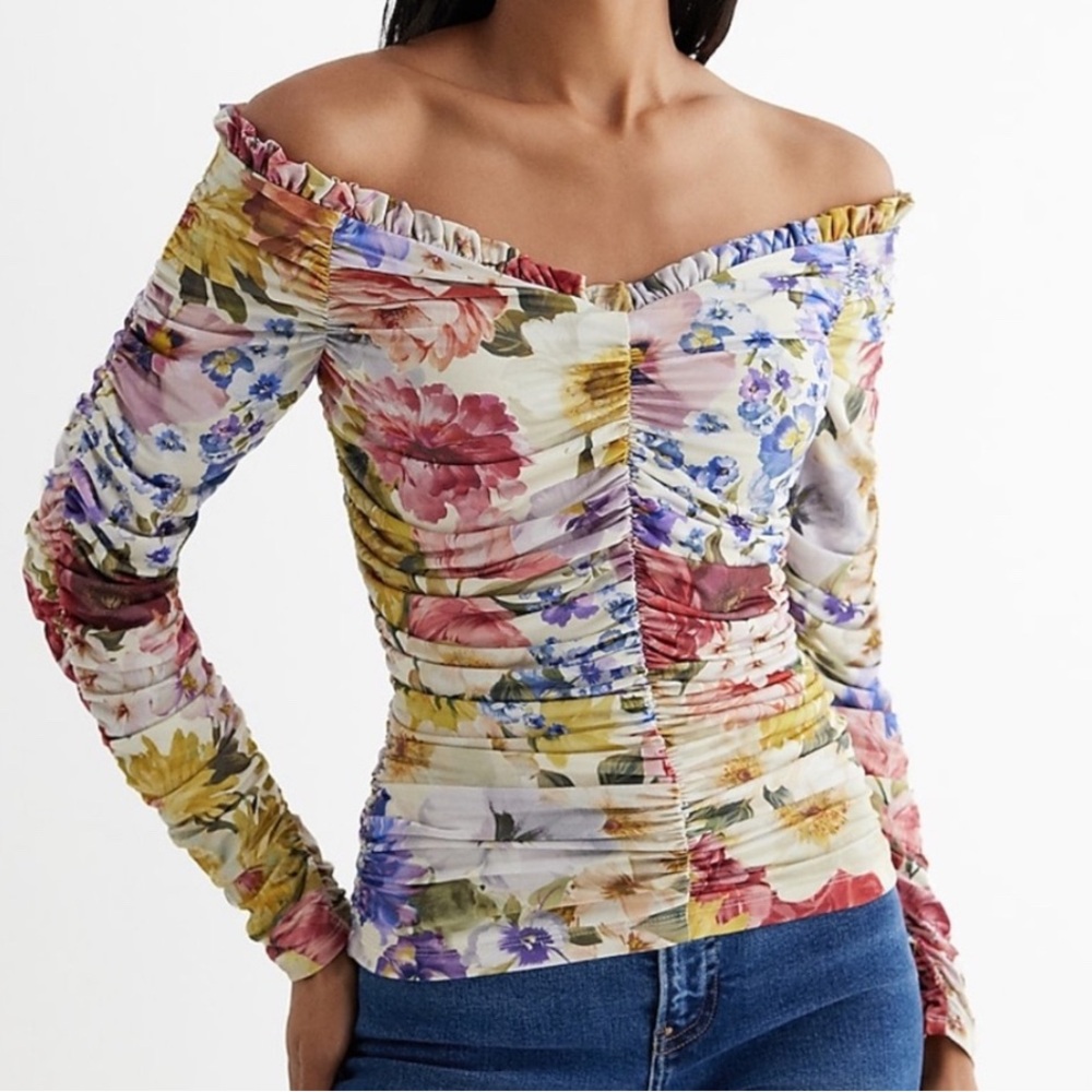 Express floral Ruched Off-Shoulder Blouse!! NWT SUMMERWEAR